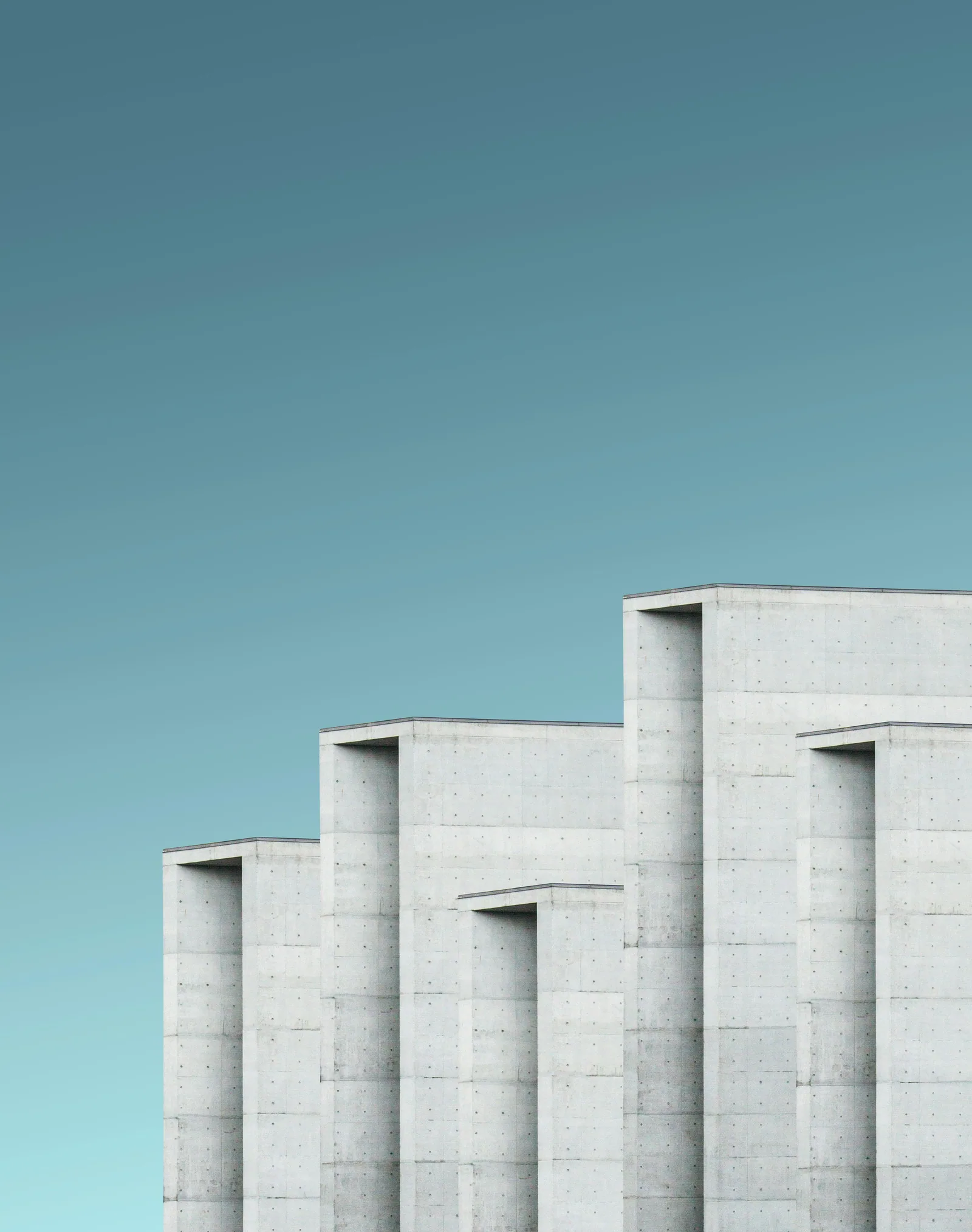 Gray concrete monolith